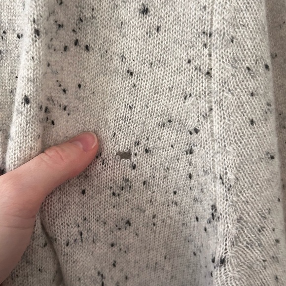 ATM 100% Cashmere Cardigan Gray Speckled / Marled Size Medium - Picture 11 of 11